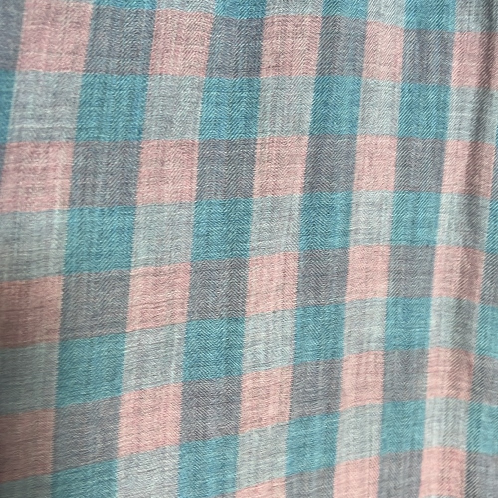 Faherty Button Up - image 2